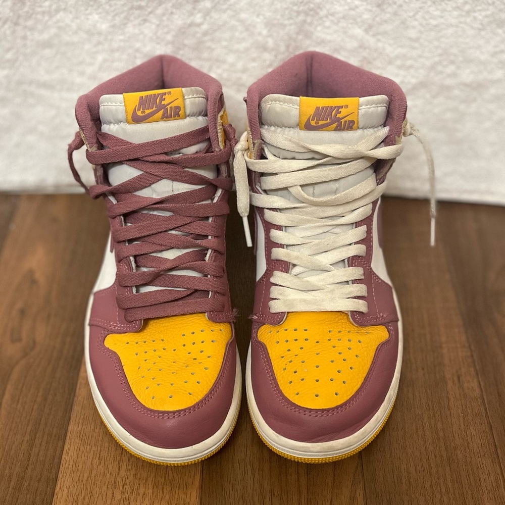 Nike Air Jordan 1 Retro High OG Brotherhood Sneaker